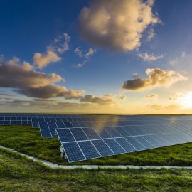 Brasil tem primeiro sistema híbrido em aplicação de irrigação com energia solar